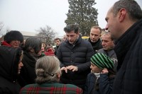 49 ოჯახს სარგებლობაში არსებული მიწის ნაკვეთები დაუკანონდა 