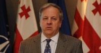 იან კელი: ეჭვის საფუძველიც არ არსებობს, რომ ეს არჩევნები თავისუფალი და სამართლიანი იქნება