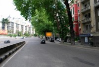 კოსტავასა და შარტავას ქუჩებზე ველობილიკი მოეწყობა