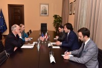 ირაკლი კობახიძე საქართველოში აშშ-ს ელჩის მოვალეობის შემსრულებელს შეხვდა