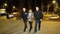 პოლიციამ თბილისში განსაკუთრებით დიდი ოდენობით ნარკოტიკული საშუალების უკანონო შეძენა-შენახვის ბრალდებით 2 პირი დააკავა