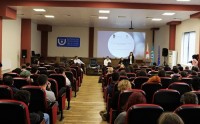 სახელმწიფო ინსპექტორი ლონდა თოლორაია ღია უნივერსიტეტის სტუდენტებს შეხვდა