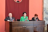 იურიდიულ საკითხთა კომიტეტის სამეცნიერო-საკონსულტაციო საბჭომ, ორგანიზებულ დანაშაულთან სამართლებრივი ბრძოლის თანამედროვე მექანიზმებთან დაკავშირებით ექსპერტებთან შეხვედრა გამართა