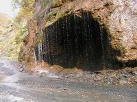 საწურბლიას გამოქვაბულში უძველესი საცხოვრებელი აღმოაჩინეს