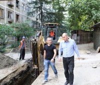 ისანში რვა მისამართზე მიწისქვეშა კომუნიკაციების რეაბილიტაცია მიმდინარეობს