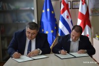 საქართველოს პარლამენტის აპარატს და ბათუმის სახელმწიფო საზღვაო აკადემიას შორის ურთიერთთანამშრომლობის მემორანდუმი გაფორმდა