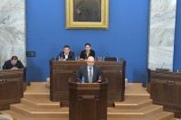 პარლამენტში საქართველოს არაღიარების პოლიტიკის თემაზე გამართულ სხდომაზე დავით დონდუას მოუსმინეს