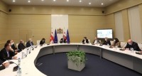პრემიერმა წერტილოვანი შეზღუდვების გამკაცრების საკითხი და მოქალაქეებისა და ბიზნესის მხარდაჭერის პაკეტი ბიზნესის წარმომადგენლებთან და ჯანდაცვის სფეროს ექსპერტებთან ერთად განიხილა