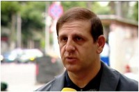 მიხეილ ქარელი: პირადად ვარ შესწრებული, როდესაც ირაკლი ოქრუაშვილმა პარიზში ამ ხელმოწერის ნიმუში მოიტანა და იქ მყოფ ადამიანებს ავარჯიშებდა 