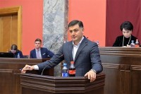პარლამენტმა „უცხოელთა და მოქალაქეობის არმქონე პირთა სამართლებრივი მდგომარეობის შესახებ“ კანონში შესატან ცვლილებებს მეორე მოსმენით მხარი დაუჭირა