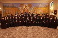სინოდზე მთავარეპისკოპოს ექვთიმეს, მიტროპოლიტ სერაფიმეს და ეპისკოპოს ქრისტეფორეს პერსონალური საკითხები განიხილეს