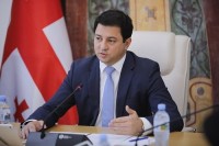 პროპორციულ საარჩევნო სისტემაზე გადასვლასთან დაკავშირებით, კომისიამ პირველი სხდომა გამართა