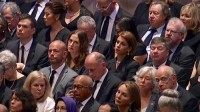საპარლამენტო დელეგაცია თამარ ჩუგოშვილის ხელმძღვანელობით პატივს მიაგებს სენატორ ჯონ მაკ კეინის ხსოვნას