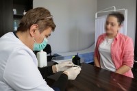 ბრალდებულს, რომელსაც კორონავირუსზე ტესტი ჩაუტარდა, ინფექცია არ დაუდასტურდა