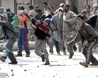 თურქეთის საჯარისო შენაერთებისა და ქურთი სეპარატისტების შეტაკების დროს 19 ადამიანი დაიღუპა