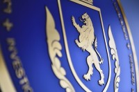 საგამოძიებო სამსახურმა ორგანიზებული ჯგუფის მიერ დიდი ოდენობით სახელმწიფო ქონების მოტყუებით დაუფლების ფაქტზე შვიდი პირი პასუხისგებაში მისცა, ორი კი დააკავა  საგამოძიებო სამსახურმა ორგანიზებული ჯგუფის მიერ დიდი ოდენობით სახელმწიფო ქონების მოტყუებით დაუფლების ფაქტზე შვიდი პირი პასუხისგებაში მისცა, ორი კი დააკავა