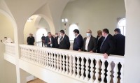„ქართული ოცნების“ ლიდერები ოზურგეთის სახელმწიფო დრამატული თეატრის სარეაბილიტაციო სამუშაოებს გაეცნენ, რომელიც ფონდმა „ქართუმ“ განახორციელა