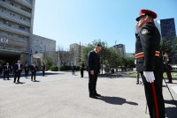 ვახტანგ გომელაურმა სამსახურებრივი მოვალეობის დროს დაღუპული პოლიციელების მემორიალი გვირგვინით შეამკო