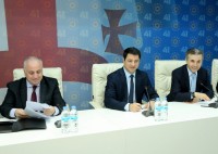 „ქართული ოცნების“ ცენტრალურ ოფისში უმრავლესობის სხდომა გაიმართა    „ქართული ოცნების“ ცენტრალურ ოფისში უმრავლესობის სხდომა გაიმართა