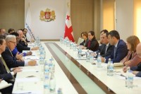 დიმიტრი ქუმსიშვილი მსოფლიო ბანკის ვიცე-პრეზიდენტსა და მსოფლიო ბანკის დელეგაციას ხვდება 