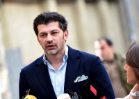 კახა კალაძე ახალგაზრდებს სტუდენტთა მხარდაჭერის პროგრამებში ჩართვისკენ მოუწოდებს
