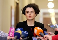 ნათია მეზვრიშვილი: ოპოზიცია არ უჭერს მხარს იმას, რომ ჩვენ საზოგადოებრივ თავშეყრის ადგილებში მარიხუანას მოხმარება შევზღუდოთ