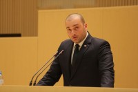  მამუკა ბახტაძე: ადმინისტრაციულ ხარჯებში გამოთავისუფლებული რესურსები უწყებების ძირითადი ფუნქციების დამატებით დაფინანსებაზე მიიმართება