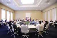 შეზღუდვების დიდი ნაწილი ახალი წლის დღეებშიც ძალაში რჩება
