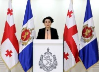 ნათია მეზვრიშვილი: ორმა პირმა, რომლებსაც მეტროში შეჩერებულ ახალგაზრდებთან კავშირი არ ჰქონიათ, პოლიციის მიმართ გამოიჩინეს აგრესია 