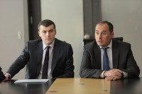 დიმიტრი ქუმსიშვილმა საგამოძიებო სამსახურის თანამშრომლებს ახალი ხელმძღვანელი წარუდგინა