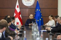 ლევან დავითაშვილი: ვმუშაობთ, რომ არ იყოს წყვეტა სურსათის მიწოდებაში და არ მოხდეს სპეკულაციურად ფასების გაზრდა და მომხმარებელი არ დაზარალდეს