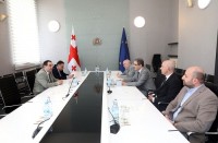 განათლების მინისტრი ბირთვული კვლევების ევროპული ორგანიზაციის წარმომადგენლებს შეხვდა