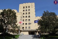 არასრულწლოვანი გოგონას თავისუფლების უკანონო აღკვეთისთვის ორ პირს ბრალდება წარედგინა