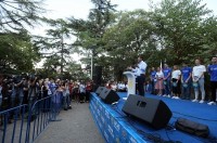 კახა კალაძე მთაწმინდის მოსახლეობას შეხვდა და მათ „ქართული ოცნების“ მაჟორიტარობის კანდიდატი წარუდგინა 