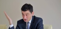  გიორგი გახარია: თუ ვინმეს რაიმეს თავი აქვს და შეუძლია, ჩვენს ქვეყანას და მოქალაქეებს მიეხმაროს, ტელევიზორიდან პოლიტიკური კეკლუცობის ნაცვლად მივიდნენ იქ, სადაც მოქალაქეებს დახმარება სჭირდებათ 