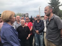 სახალხო დამცველი მეტროს გაფიცულ თანამშრომლებს შეხვდა