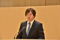 ირაკლი კობახიძე: დღეს ჩვენ ეროვნულ ინტერესებზე დაფუძნებულ ევროპული ტიპის კონსტიტუციას ვიღებთ