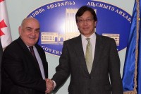 ვახტანგ ყოლბაია იაპონიის საგანგებო და სრულუფლებიან ელჩ ტადაჰარუ უეჰარას შეხვდა