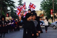 ეროვნული სამოსის დღე სენაკში კოსტუმირებული მსვლელობით დაიწყო