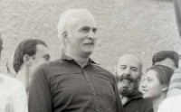 დღეს მერაბ კოსტავას დაბადების დღეა