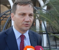 სიკორსკი - კავკასიაში სტაბილურობის შესანარჩუნებლად ყველა პარტნიორი უნდა ზრუნავდეს