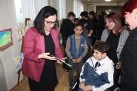 სოფო კილაძის და თამარ ტალიაშვილის ინიციატივით ბავშვთა ნამუშევრების საქველმოქმედო გამოფენა მოეწყო