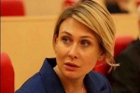 ნინო წილოსანი: მიხეილ ბატიაშვილის შესახებ არასწორი ინფორმაცია გაავრცელეს, თითქოს მან მინისტრობის პერიოდში ორი ძვირადღირებული ავტომობილი შეიძინა ნინო წილოსანი: მიხეილ ბატიაშვილის შესახებ არასწორი ინფორმაცია გაავრცელეს, თითქოს მან მინისტრობის პერიოდში ორი ძვირადღირებული ავტომობილი შეიძინა