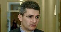მამუკა მდინარაძე: „ნაციონალურ მოძრაობას“ აქვს ერთადერთი ბერკეტი - ტყუილი მამუკა მდინარაძე: „ნაციონალურ მოძრაობას“ აქვს ერთადერთი ბერკეტი - ტყუილი
