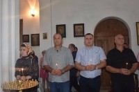 ლანჩხუთში შინდისის ომის გმირების საფლავები ყვავილებით შეამკეს