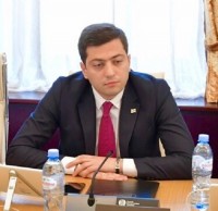 ზაზა გაბუნია: პრემიერმა საპარლამენტო დემოკრატიისთვის შესაბამისი მთავრობის სტრუქტურული მოდელი წარმოადგინა და მას პარლამენტი გაიზიარებს