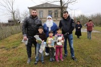 ილია წულაიამ 1200 სოციალურად დაუცველ ოჯახს საახალწლო საჩუქრები გადასცა