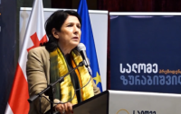 იტალიის პრეზიდენტი სალომე ზურაბიშვილს გამარჯვებას ულოცავს