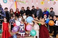 დევნილთა მინისტრის მოადგილემ სამეგრელოს რეგიონში განახლებული საბავშვო ბაღები დაათვალიერა