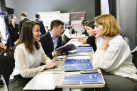 მულტიფუნქციურ სივრცეში ,,ტერმინალი’’, განათლების საერთაშორისო ცენტრის კურსდამთავრებულთა ასოციაციის კარიერული ფორუმი გაიმართა